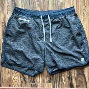 Vuori Banks shorts | size XL